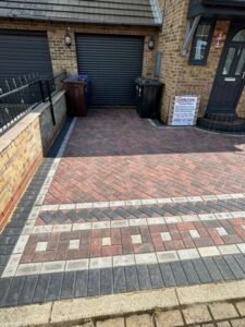 carlton barnsley bespoke block paved driveway 0006